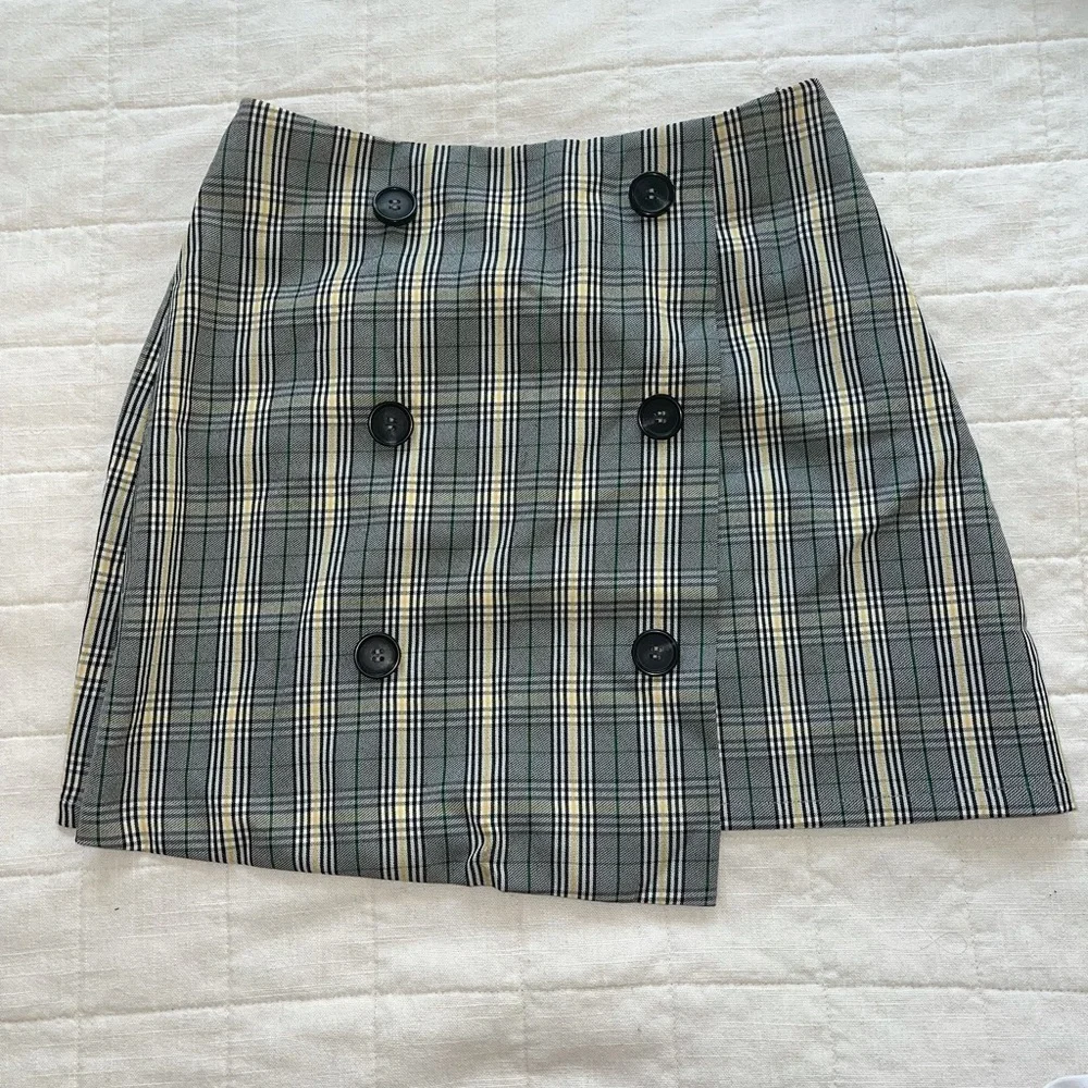 PLAID MINI SKIRT